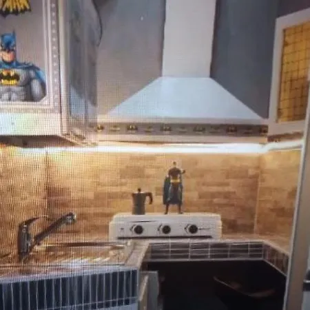 Il Rifugio Di Batman Airport Apartment Catania